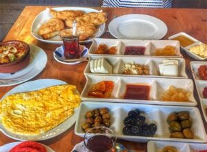 Osmaniye Kahvaltı Mekânları- Osmaniye'de Bulunan En İyi 14 Kahvaltı Mekânı
