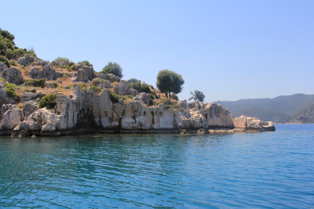 Muğla Akyaka Kamp Alanları: Doğanın Kalbinde Bir Macera
